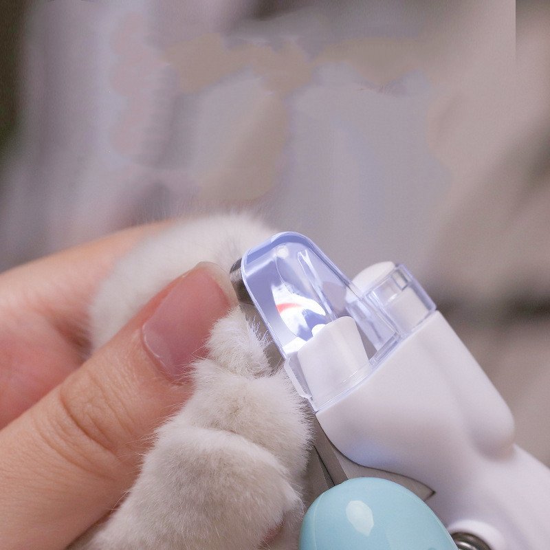 Pet Nail Clippers & Grinder with LED light for Dogs and Cats - Image 9